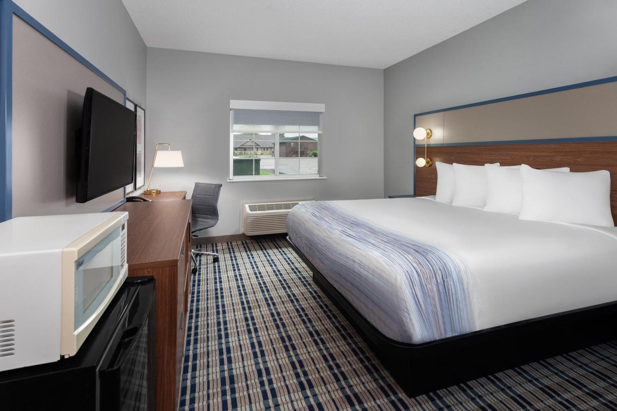 Americinn By Wyndham Eagle River Downtown Екстер'єр фото