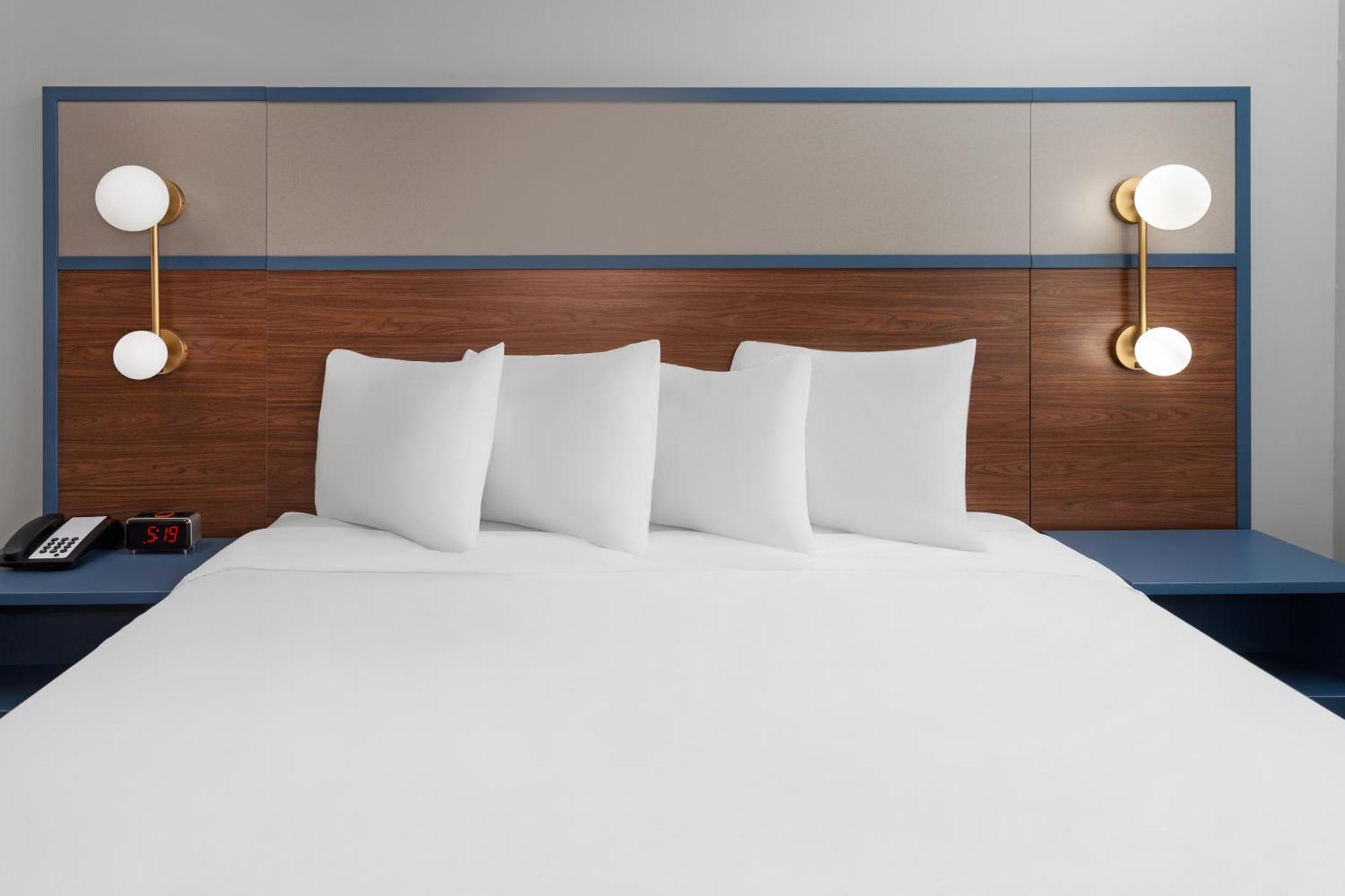 Americinn By Wyndham Eagle River Downtown Екстер'єр фото