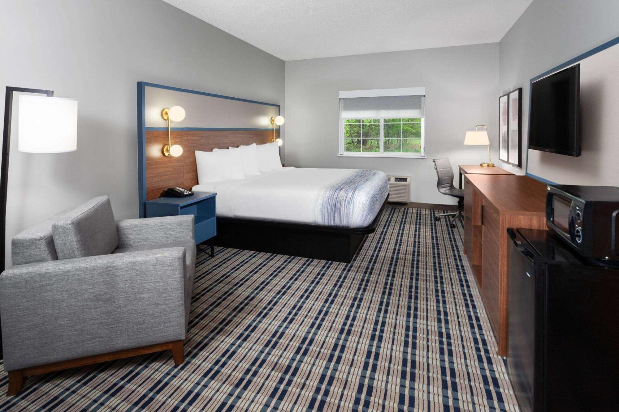 Americinn By Wyndham Eagle River Downtown Екстер'єр фото