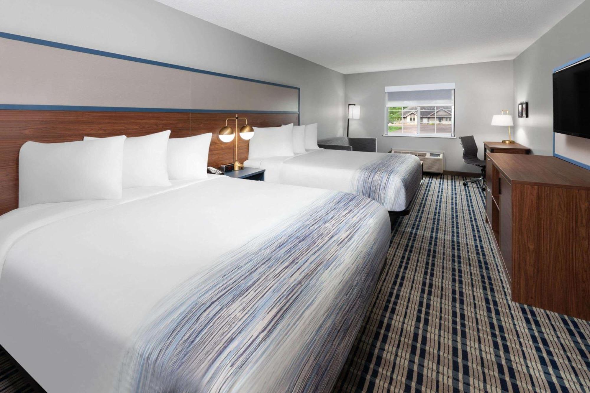 Americinn By Wyndham Eagle River Downtown Екстер'єр фото